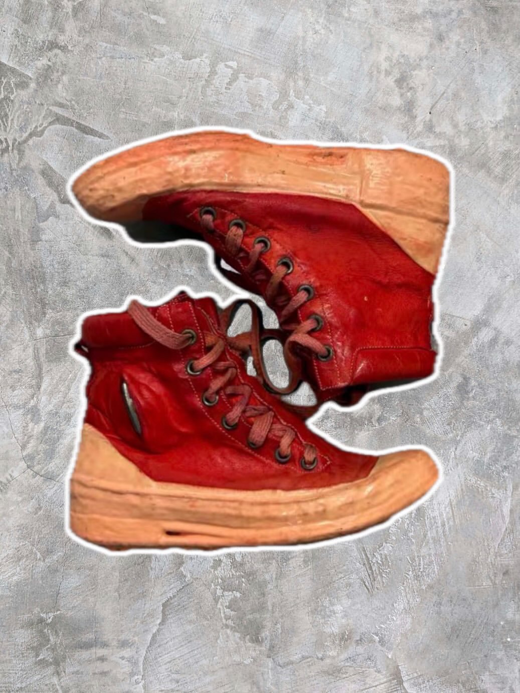 FOOTWEAR