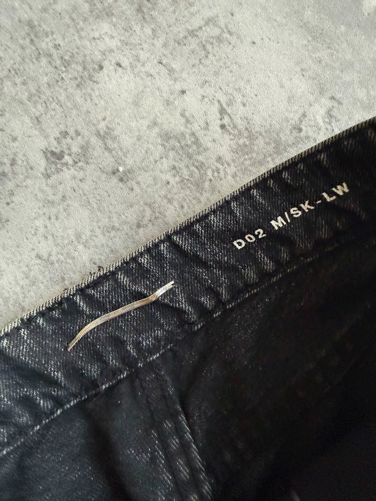 Saint Laurent 18AW D02 Washed Distressed Gray Jeans by Anthony Vaccarello