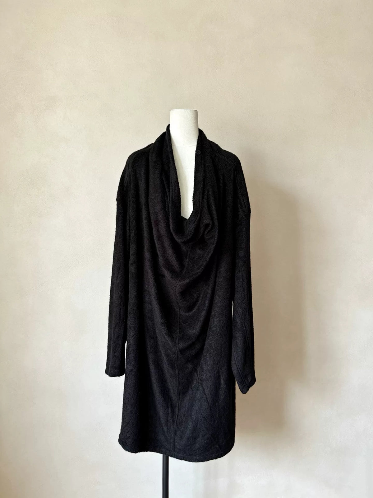 Julius 2024 Black Ruched Long Knit Coat