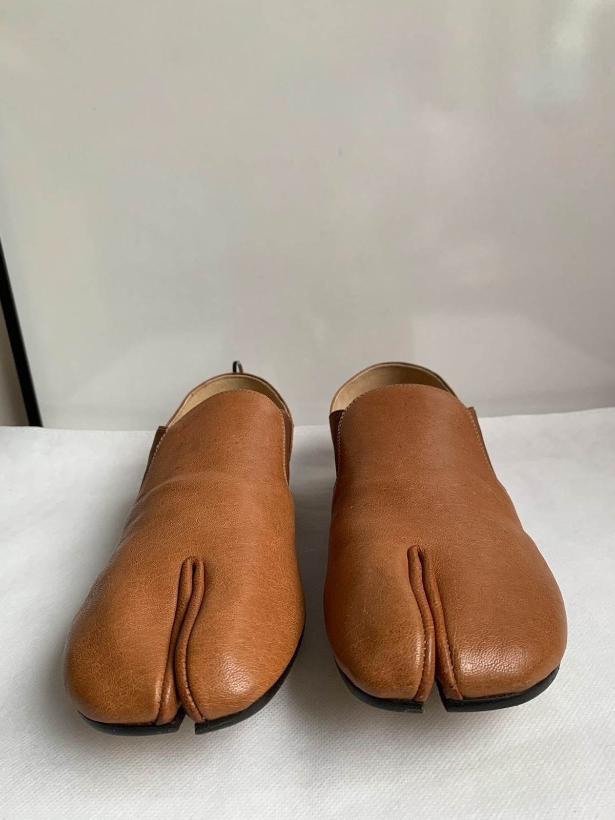 MM6 Maison Margiela Brown Tabi Leather Loafers