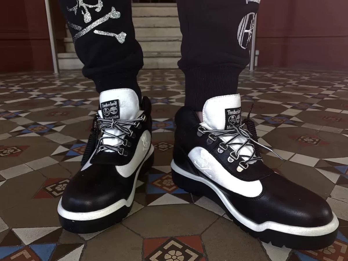 mastermind Japan × TIMBERLAND Field Nubuck Boots