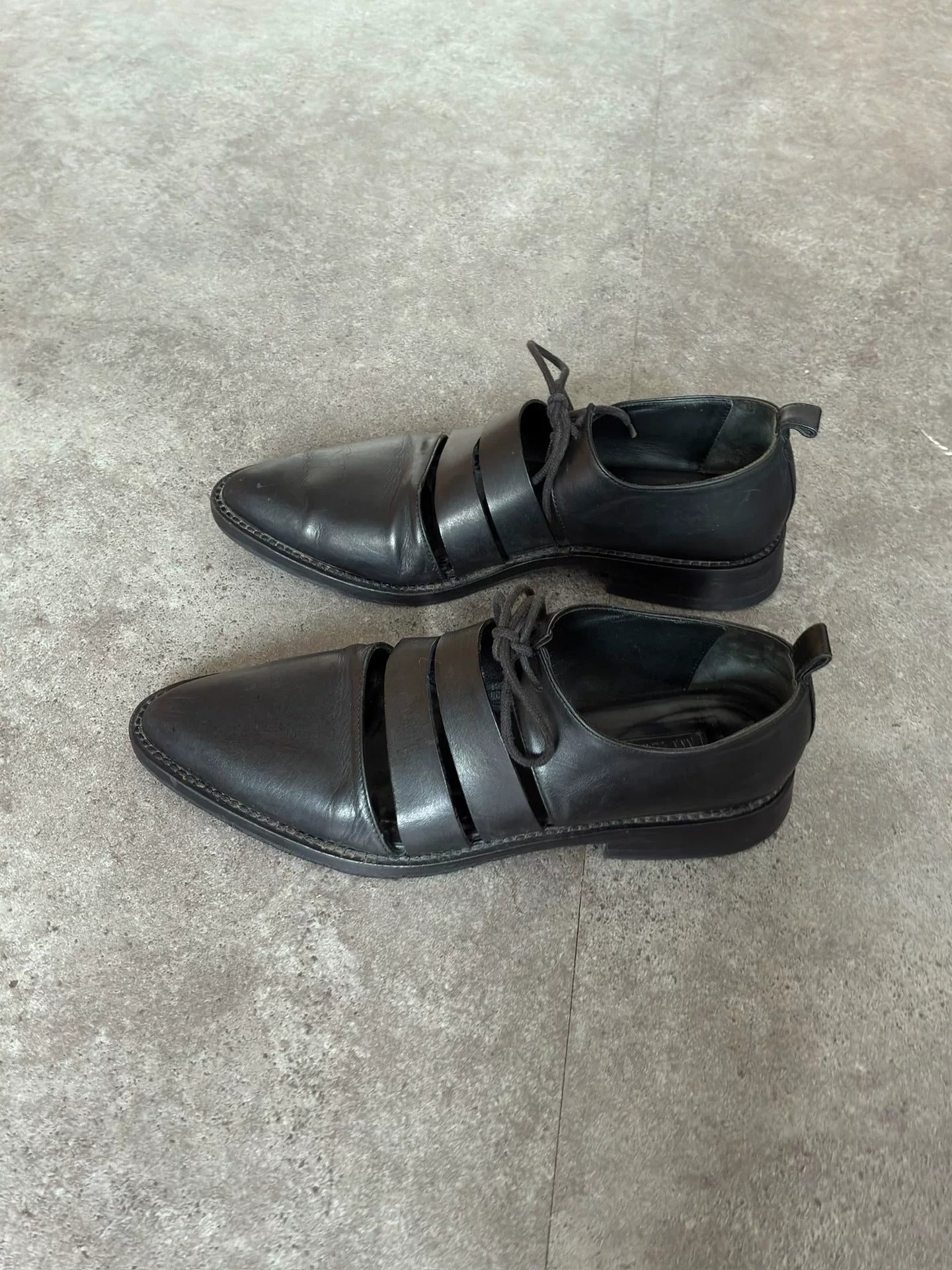 Ann Demeulemeester Pointed-Toe Derby Shoes