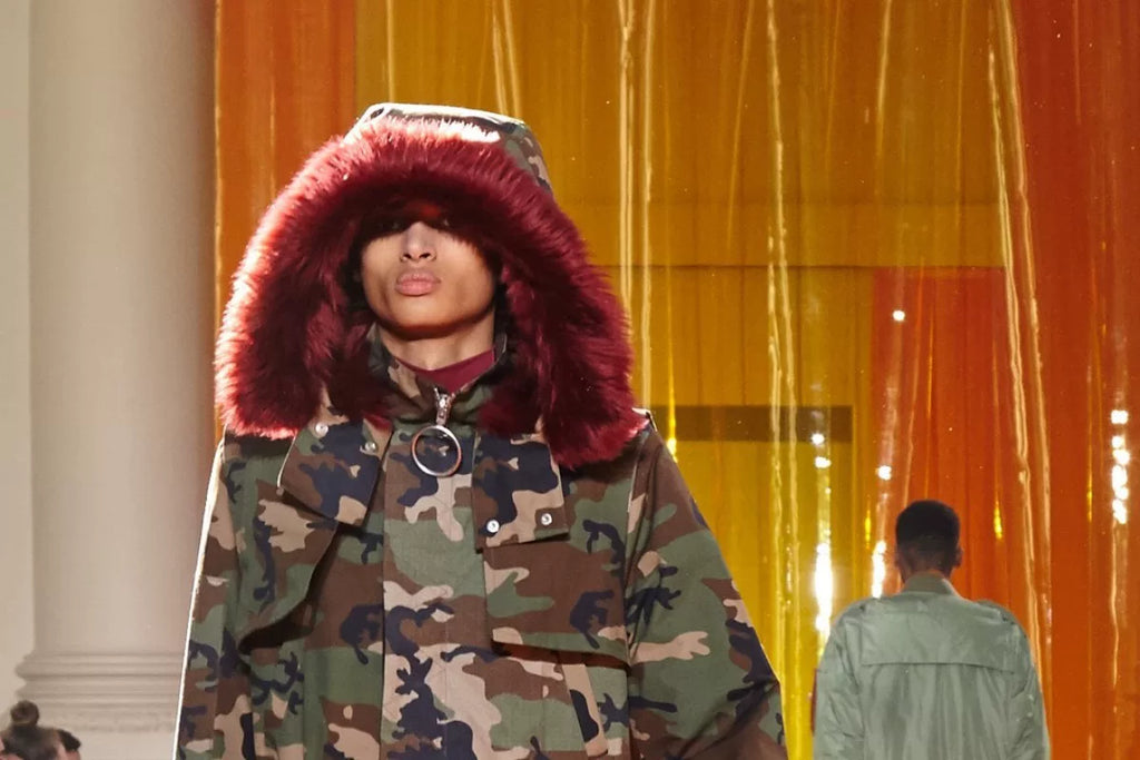 Off-White FW16 Camouflage Detachable Red Faux Fur Liner Parka Cotton Coat