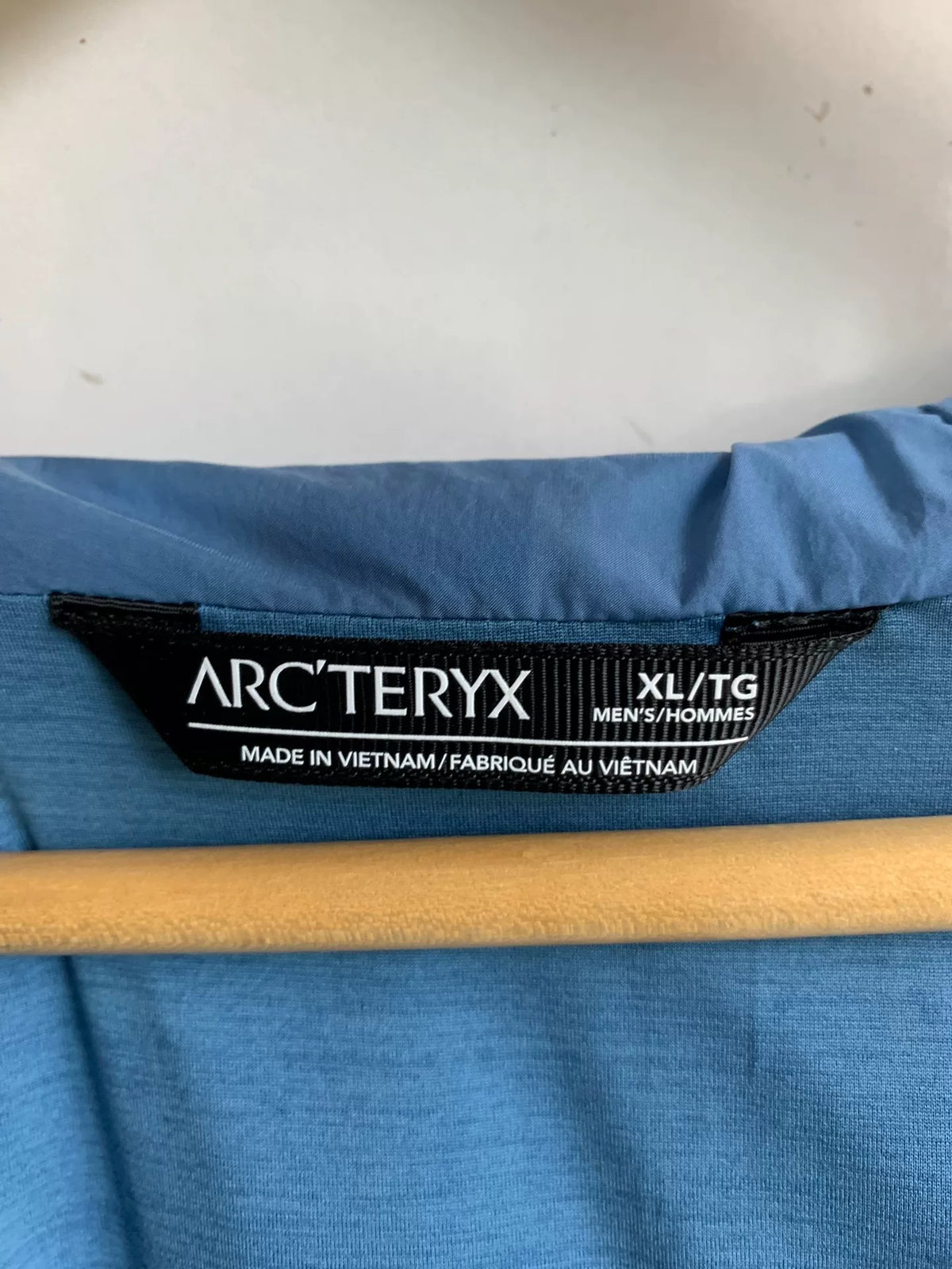 Arc'teryx Solano Hoody Laser Logo Soft Shell Jacket