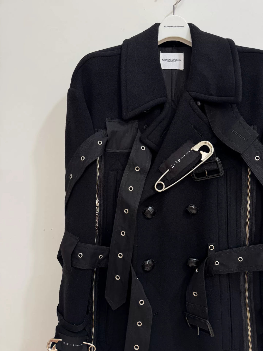 Takahiromiyashita TheSoloist. Takahiro Miyashita Double-Breasted Cloak Vest