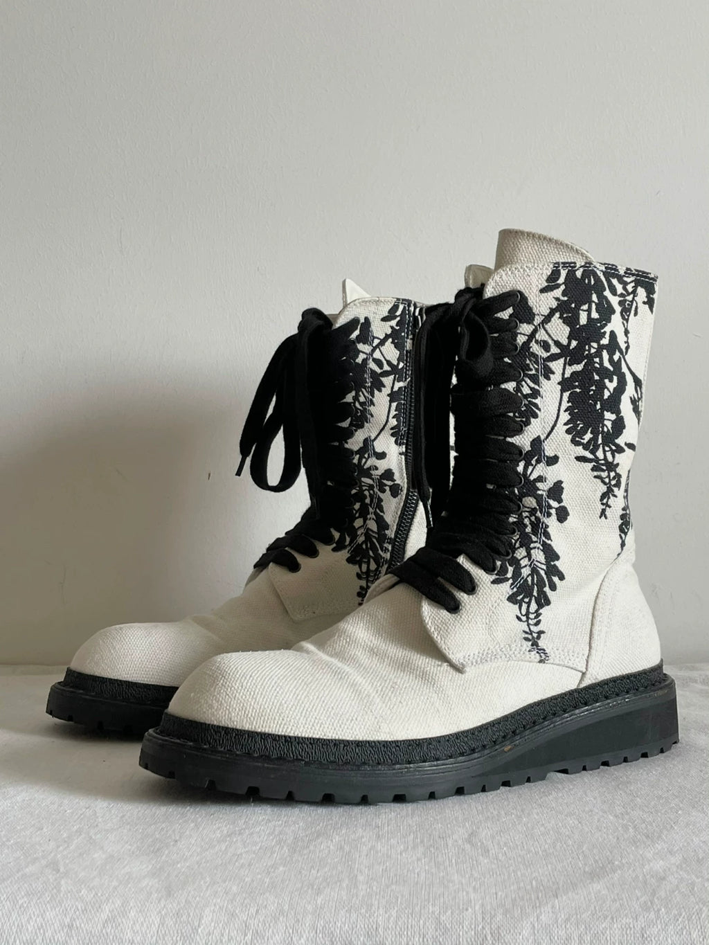 Ann Demeulemeester 14SS runway floral boots