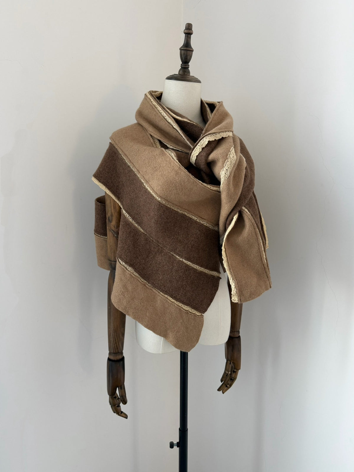 Comme Des Garcons Rei Kawakubo 2005 Tricot line deformed cape top