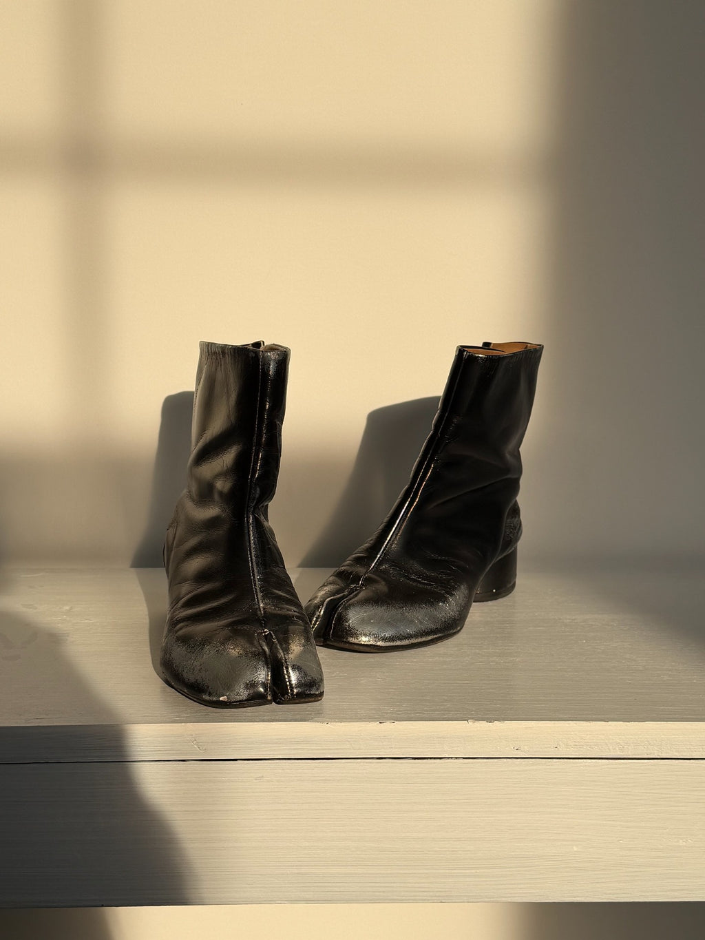 Maison Margiela Color Wash Leather Tabi Shoes