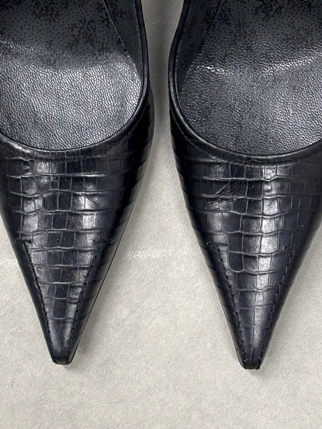 miu miu｜Crocodile-Pattern Pointed-Toe High Heels