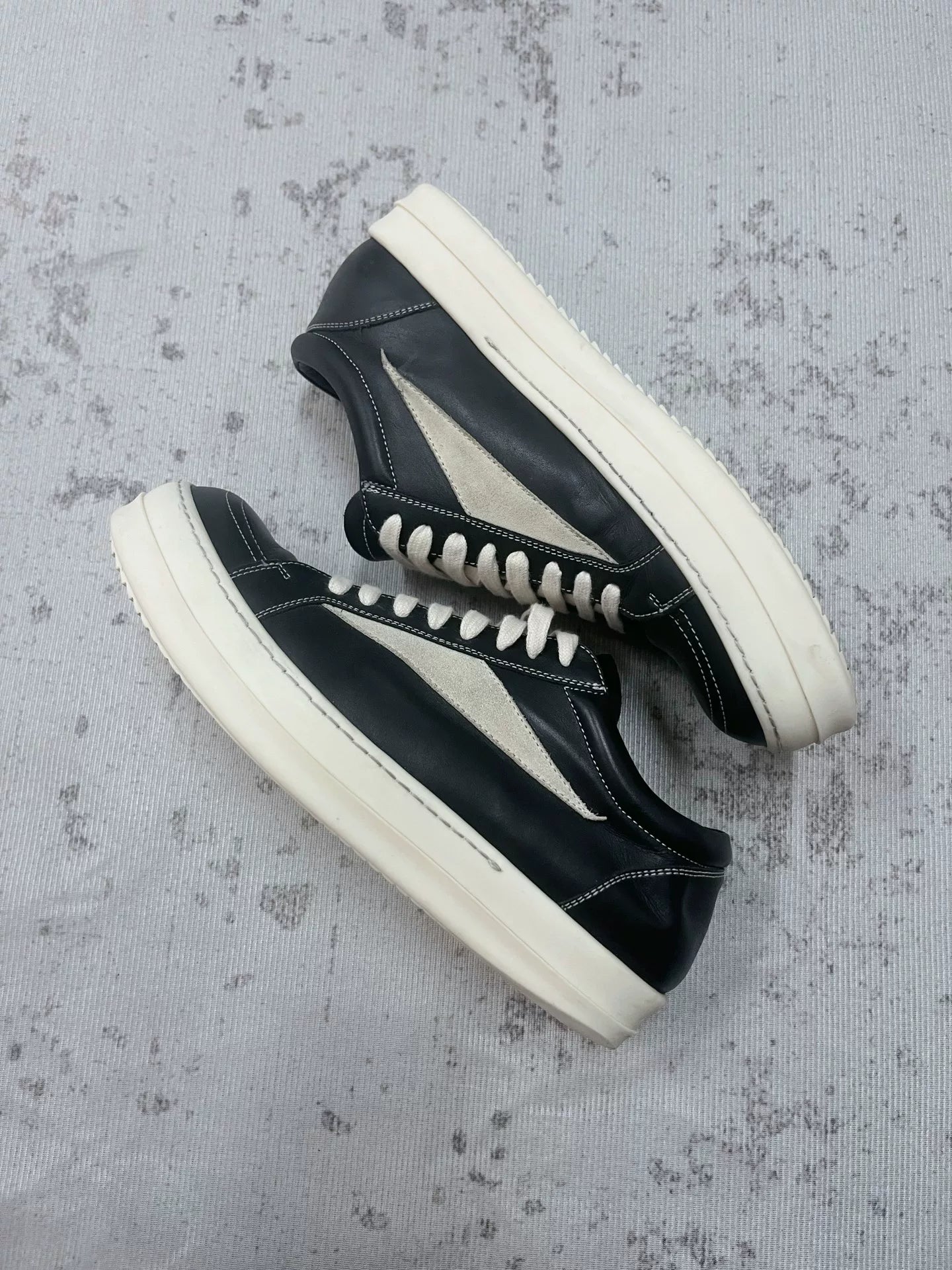 Rick Owens Leather Panelled Sneakers | Black