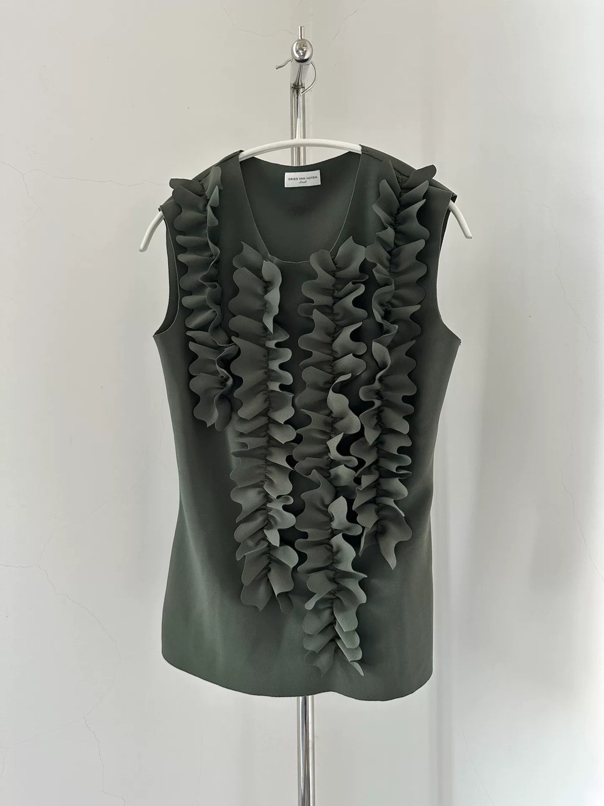 Dries van Noten 24SS three-dimensional pleated floral sleeveless vest