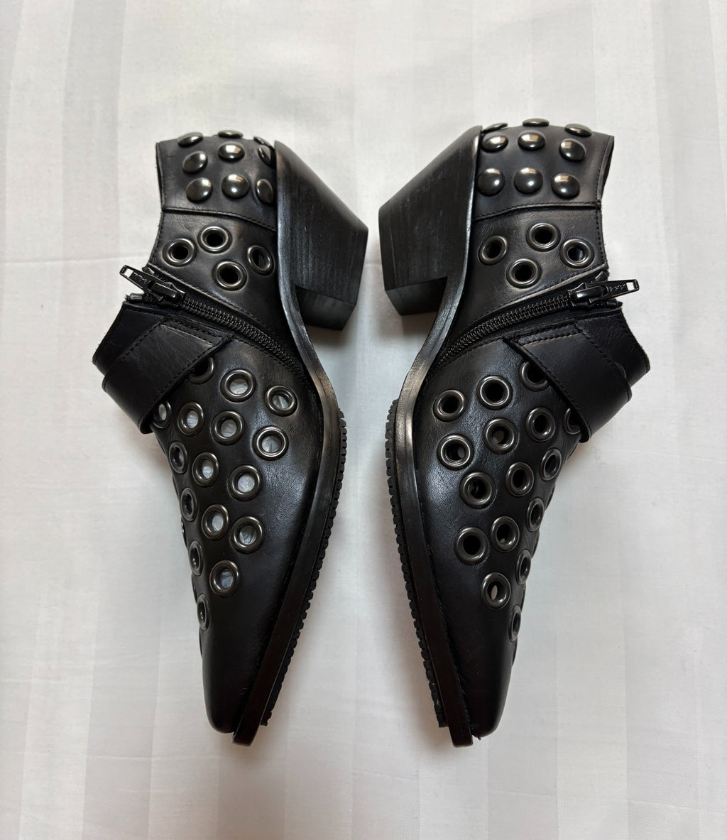 Junya Watanabe Shoes Runway Style Studded Cut-Out Pointed-Toe Shoes