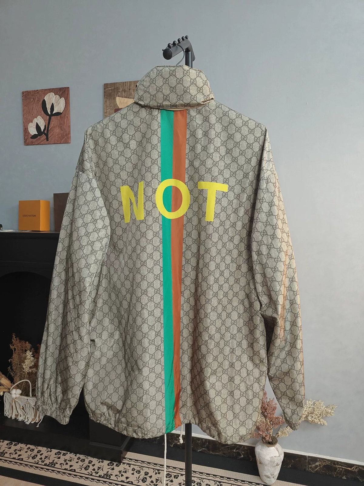 Gucci Not Fake Vintage Print Jacket