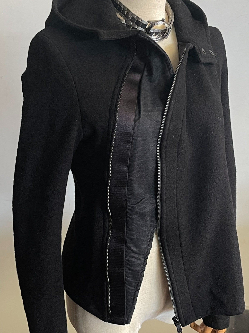Ann Demeulemeester Round Moon Blade Wool Hooded Sweater