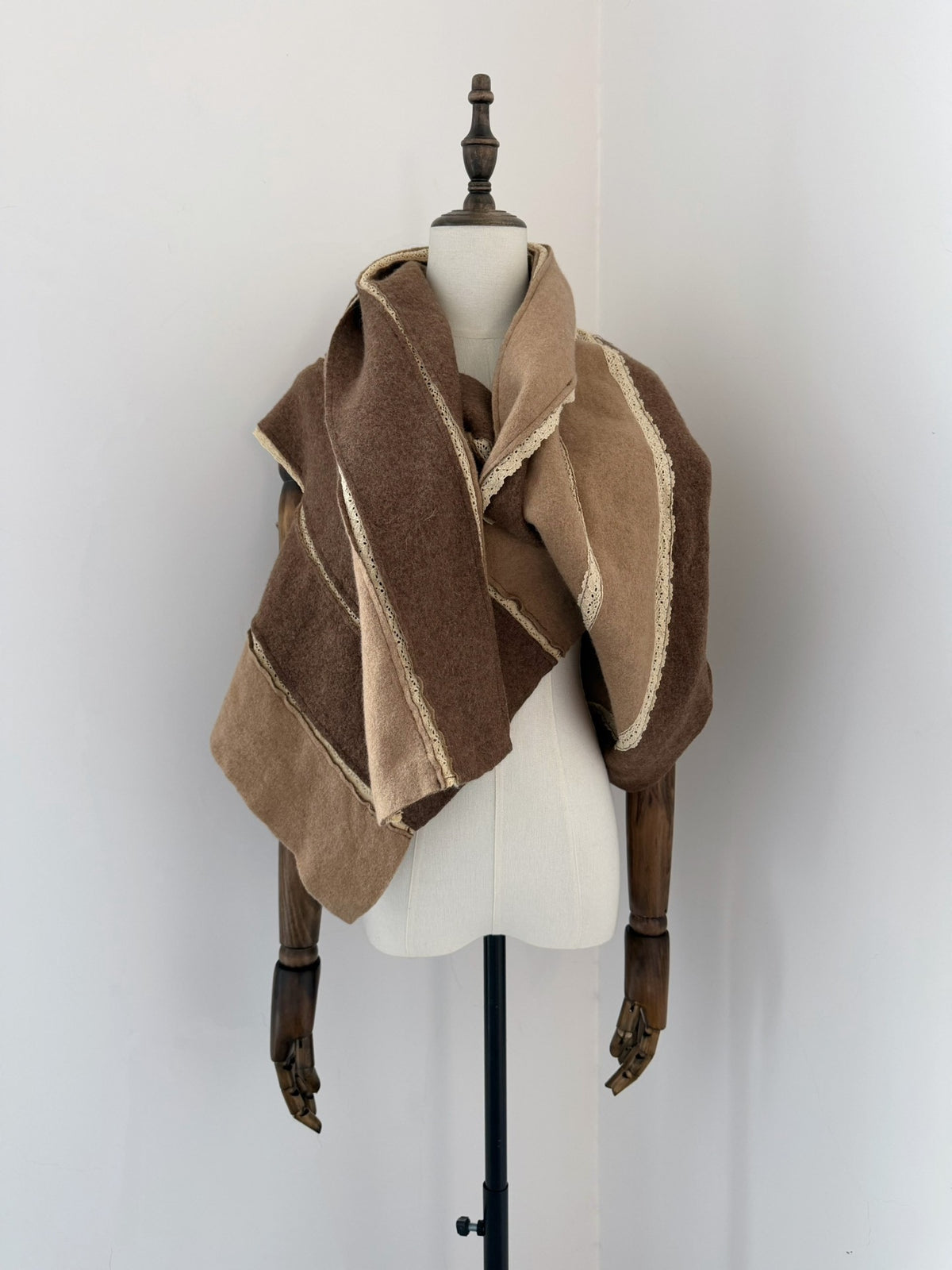 Comme Des Garcons Rei Kawakubo 2005 Tricot line deformed cape top