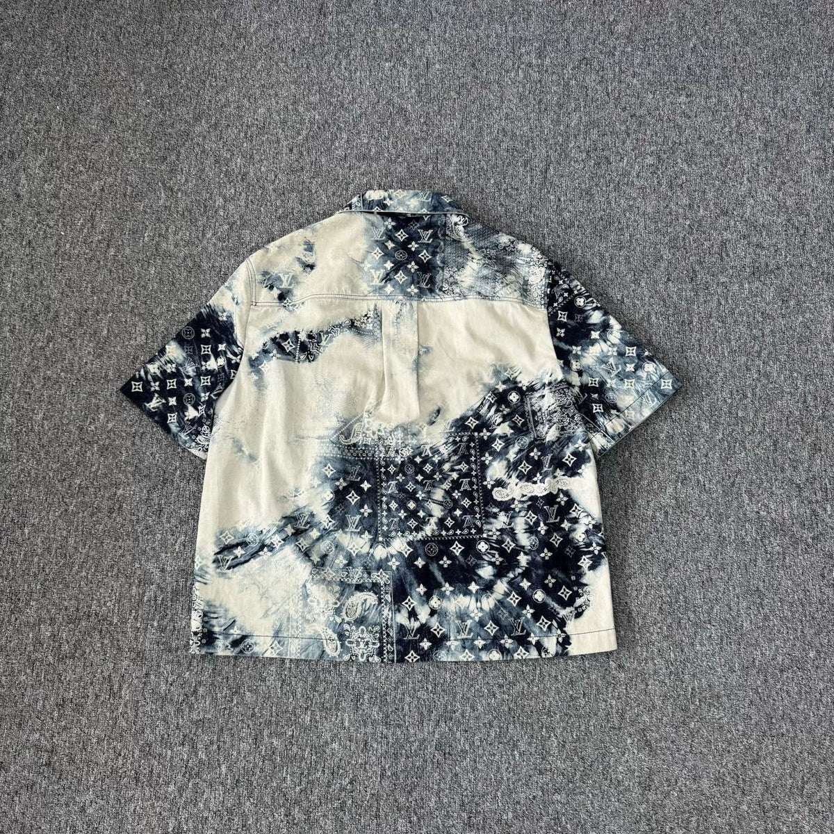 Louis Vuitton LV 2022 model print all-over logo denim short-sleeve shirt