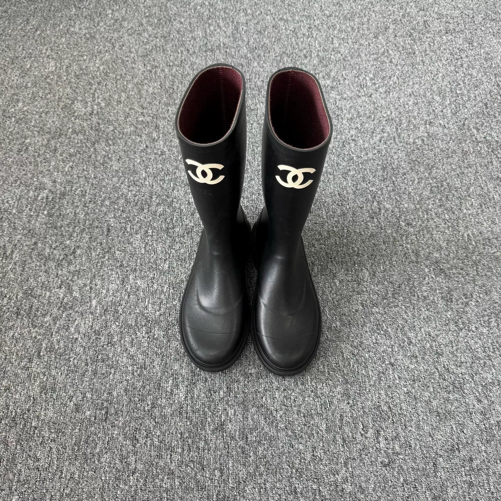 Chanel 25S Double C Rubber Tall Boots