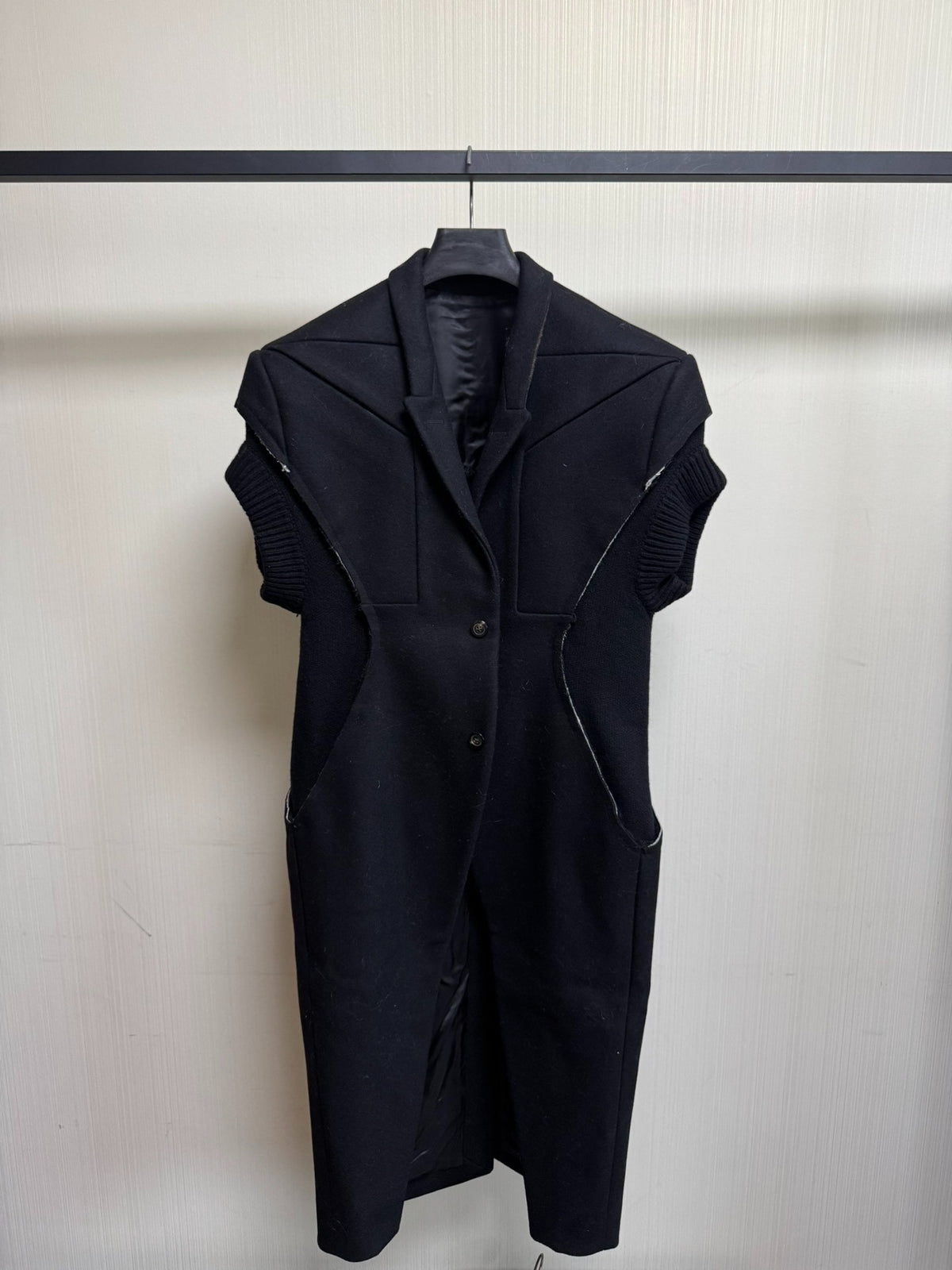Rick Owens 22FW Tatlin padded shoulder vest coat