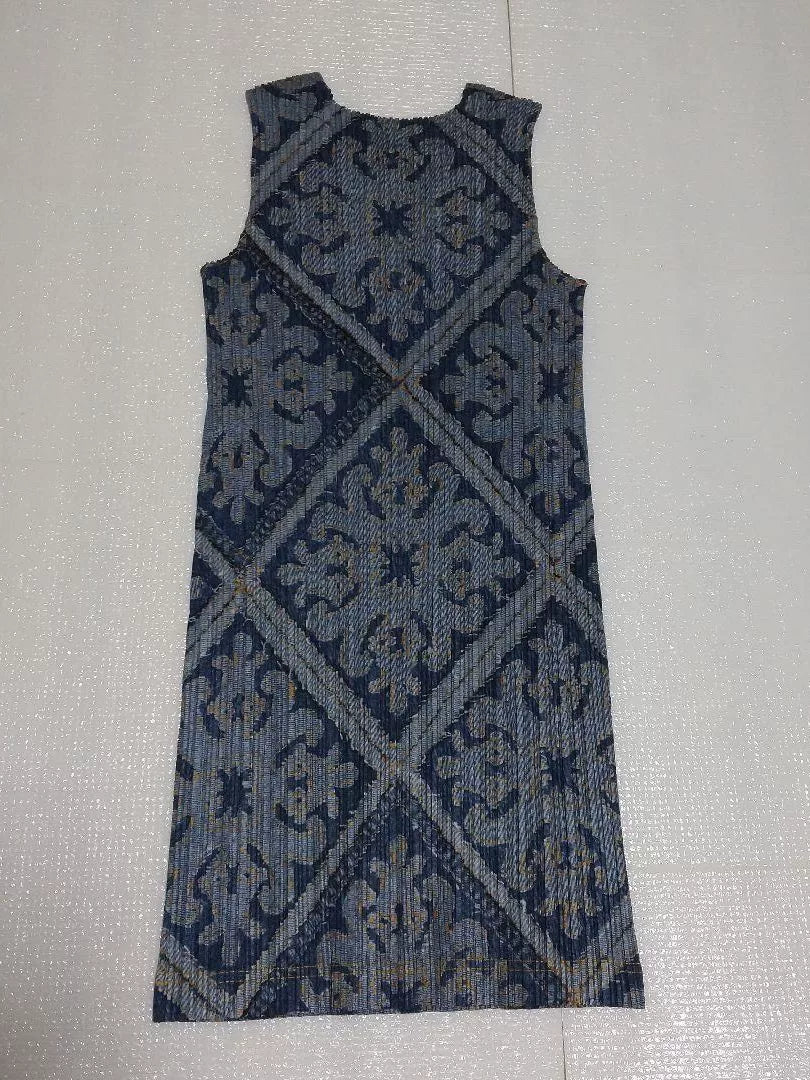 Issey Miyake PP Vintage Totem Pleated Dress