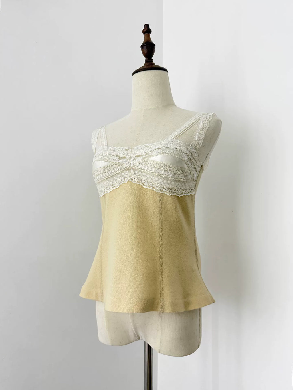 Comme Des Garcons Lace Spliced Corset - Devines
