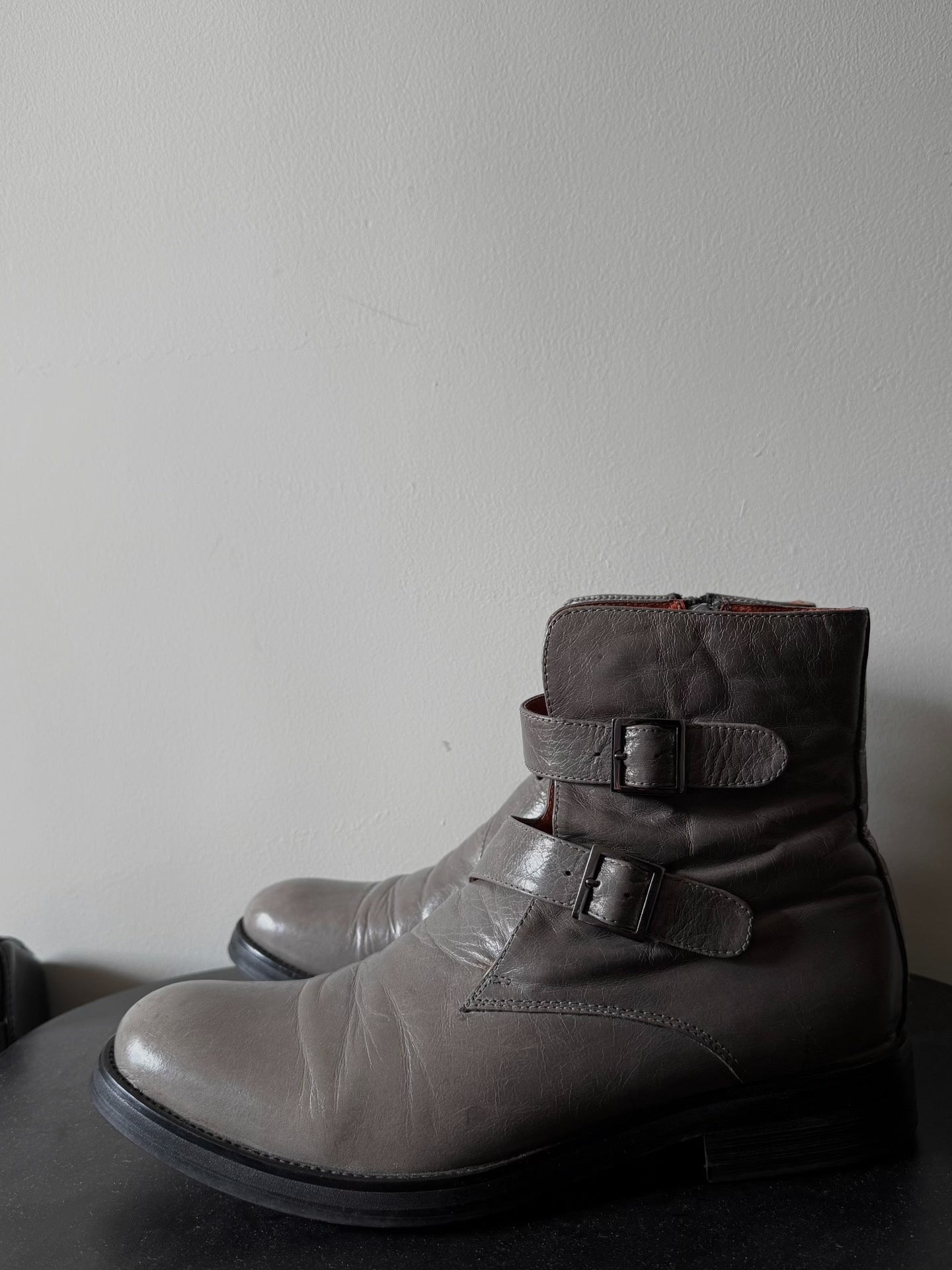 Gucci 00s Gray Lace-Up Boots