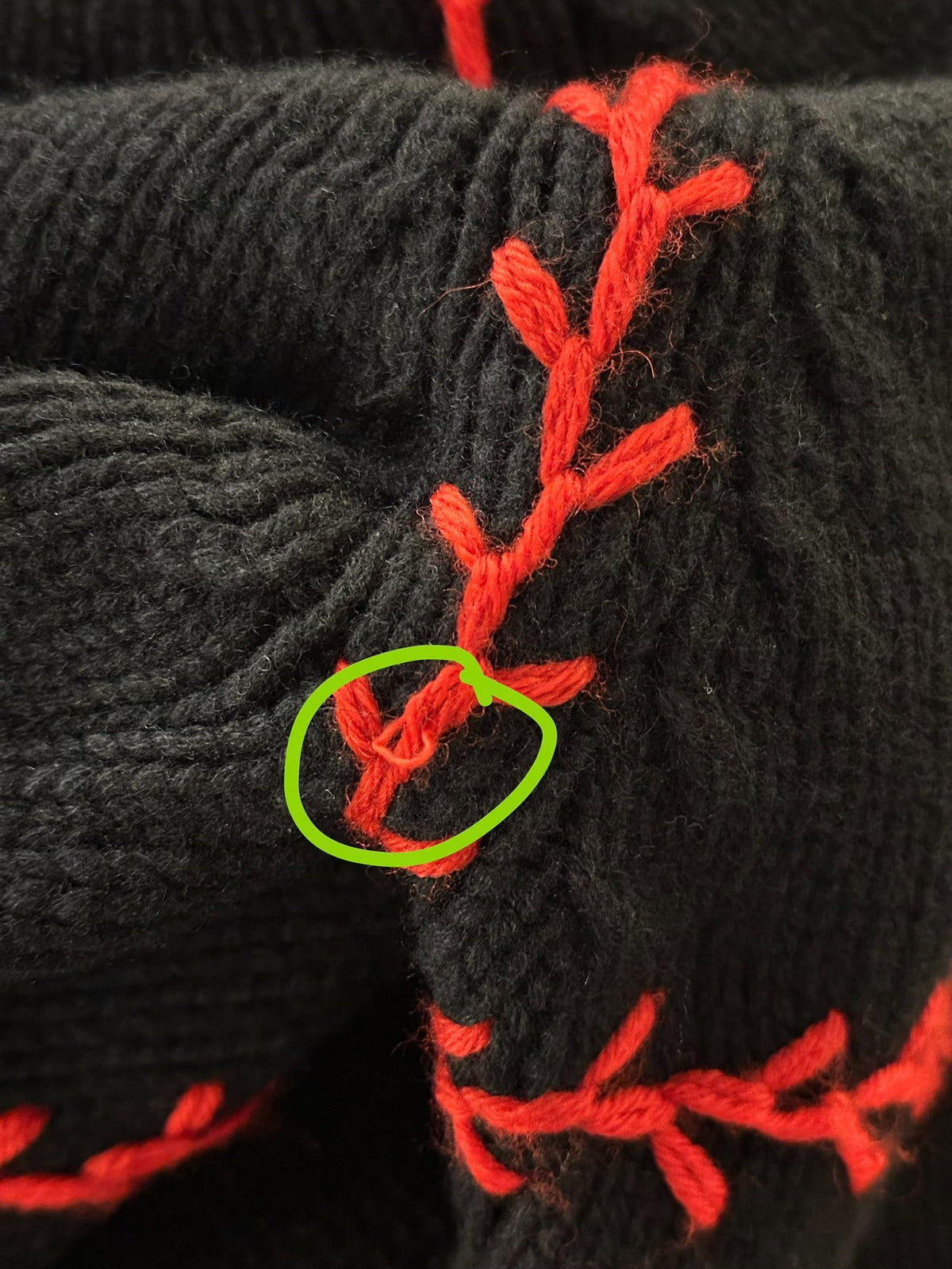 Alexander McQueen FW17 Black Red Feather Embroidered Turtleneck Cashmere Sweater