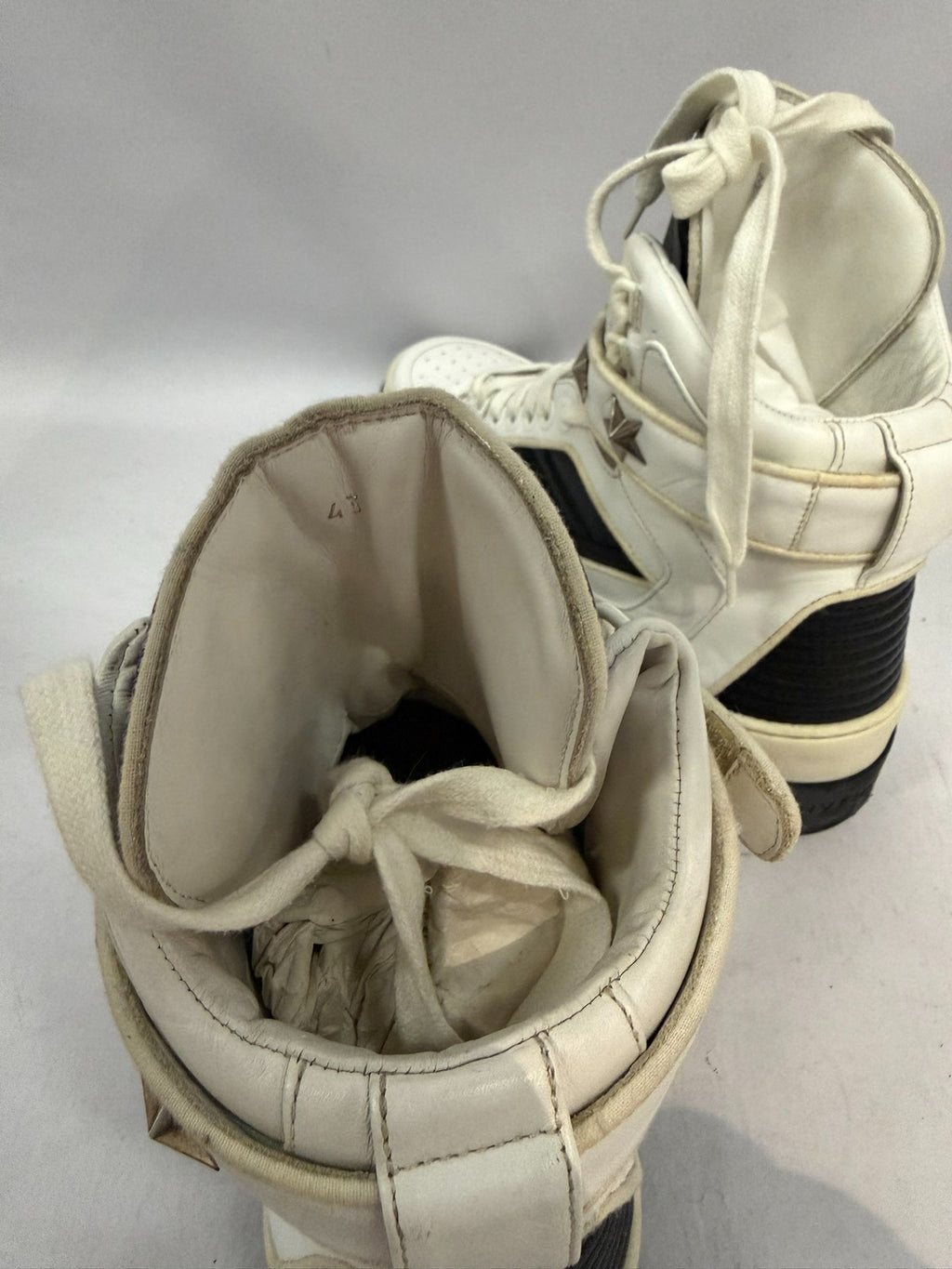 Givenchy Black White Metal Star Leather Sneakers