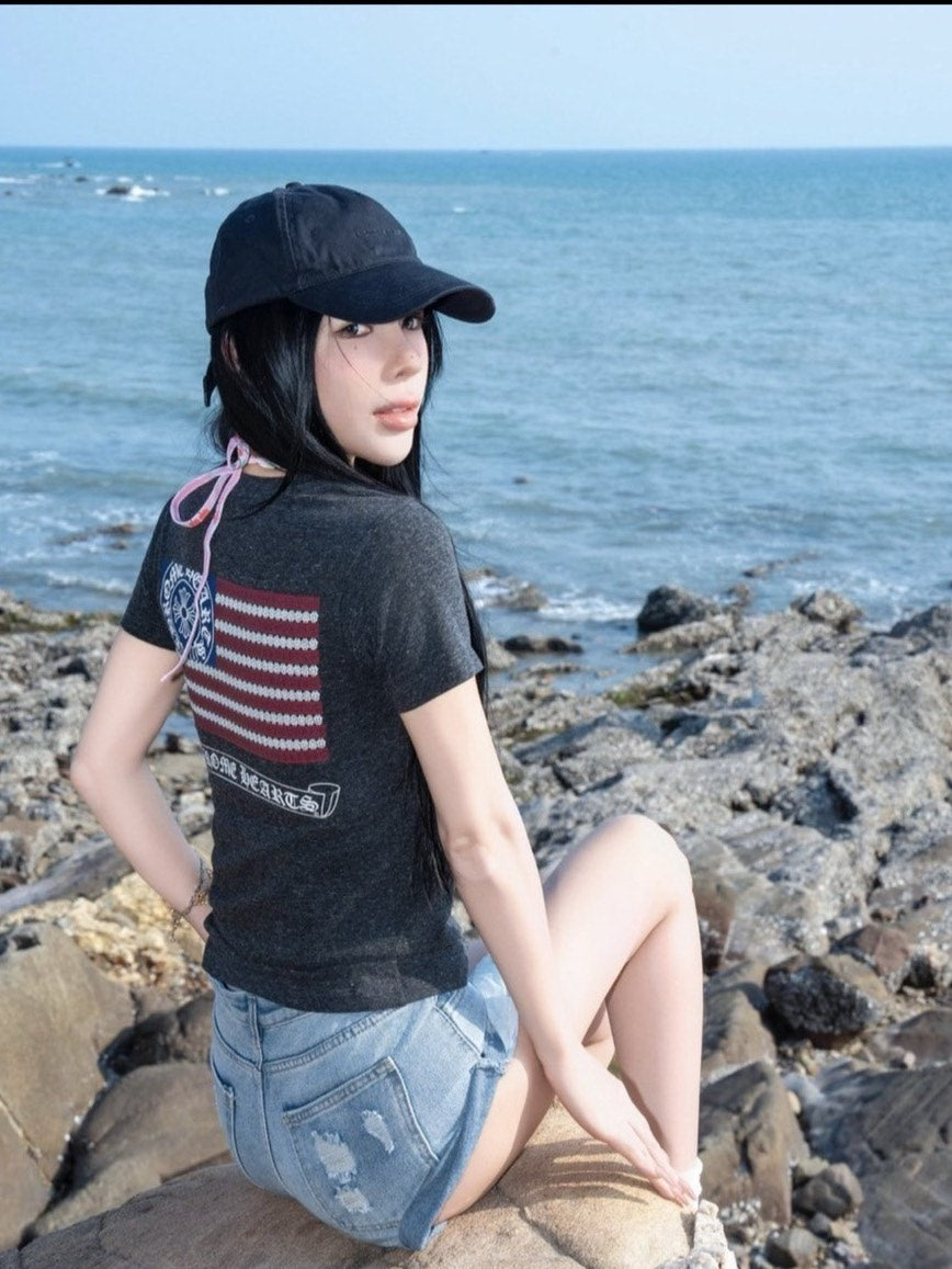 Chrome Hearts Croix de Lorraine Flag Scroll V-Neck Short Sleeve Tee