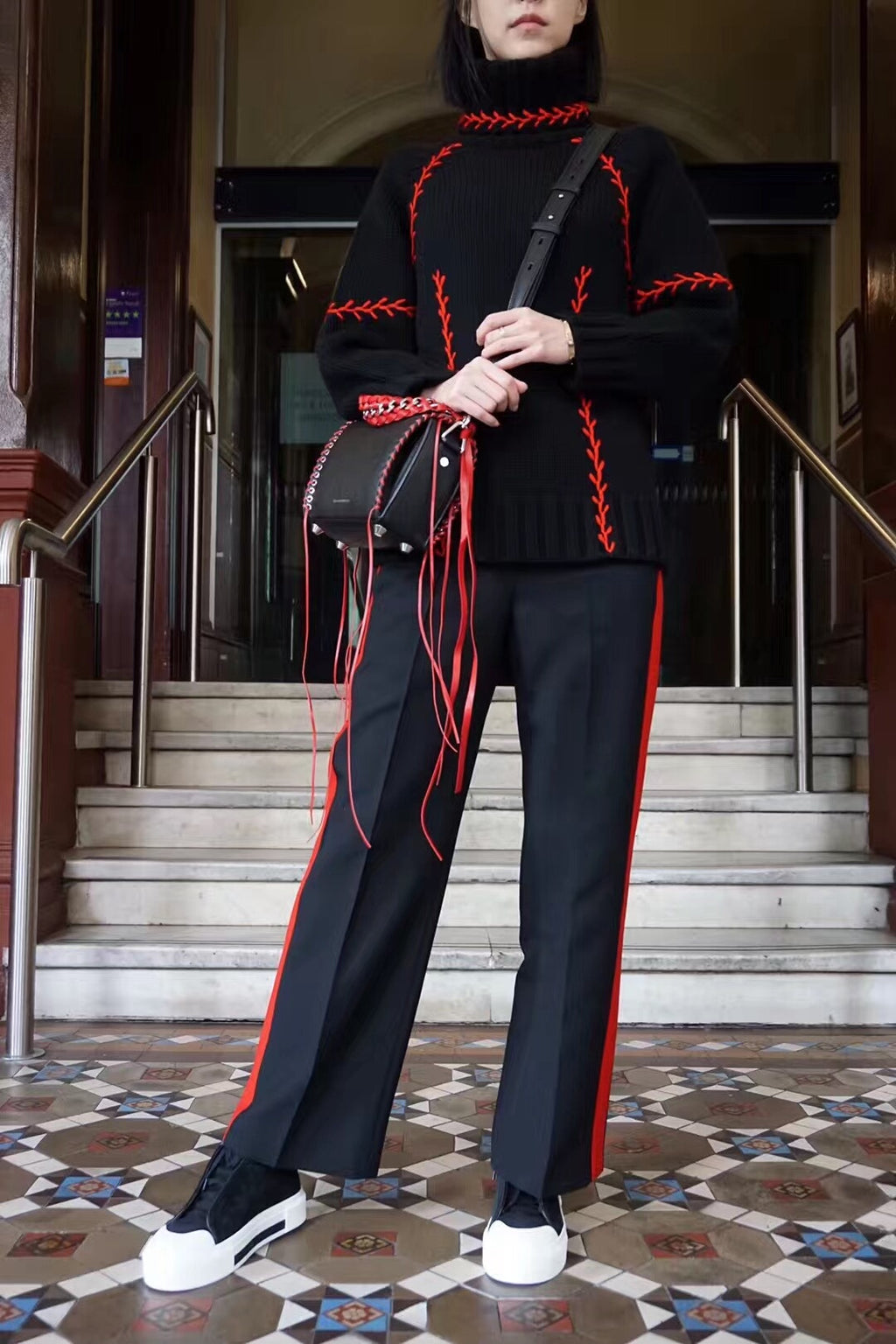 Alexander McQueen FW17 Black Red Feather Embroidered Turtleneck Cashmere Sweater
