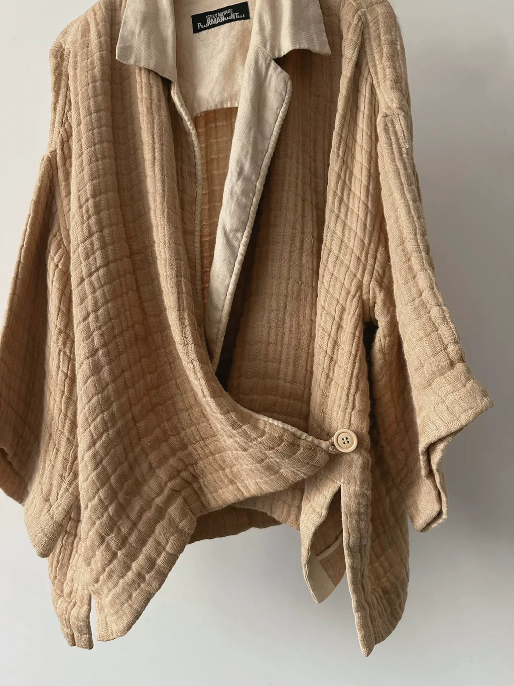 Issey Miyake 1991 Permanente line Top