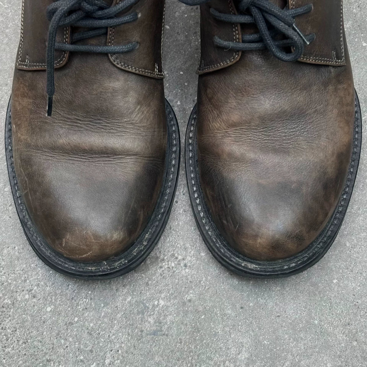 Ann Demeulemeester | Tea-Heart Leather Distressed Derby Shoes