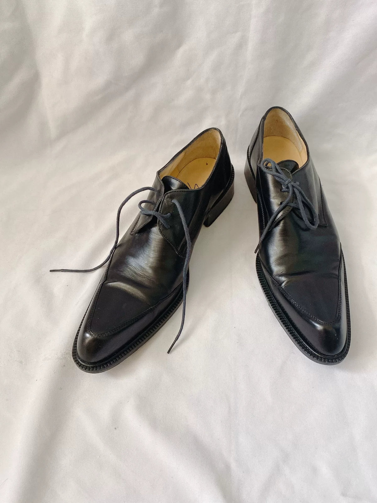 Yohji Yamamoto upturned pointed-toe leather shoes
