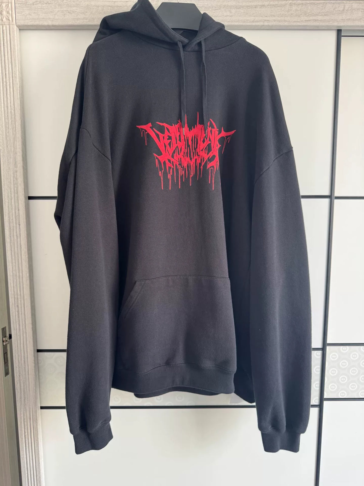 vetements 18ss Blood Drop Sanskrit thick sweatshirt