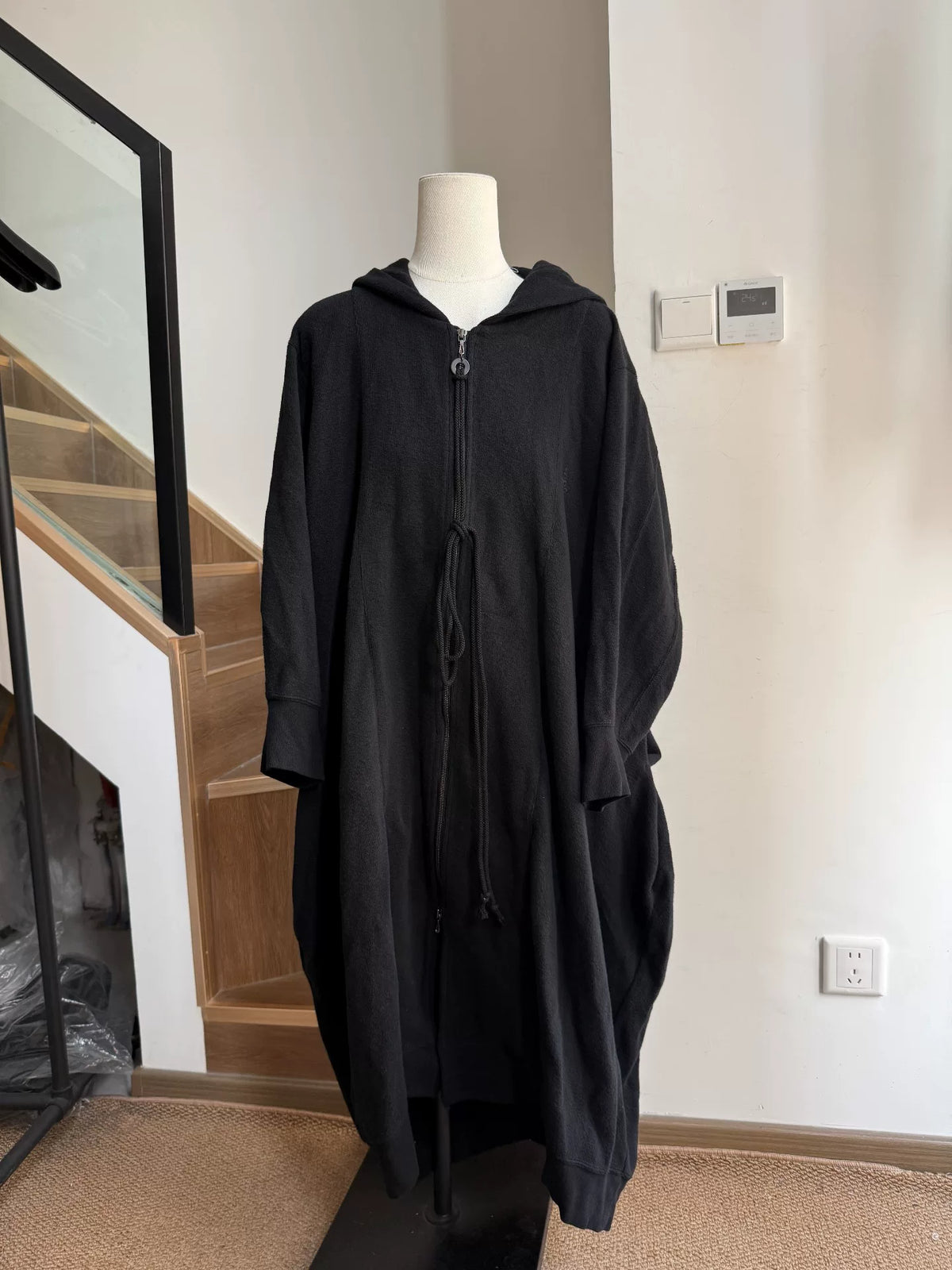 Julius AW20 Dark Vanguard Long Hooded Coat