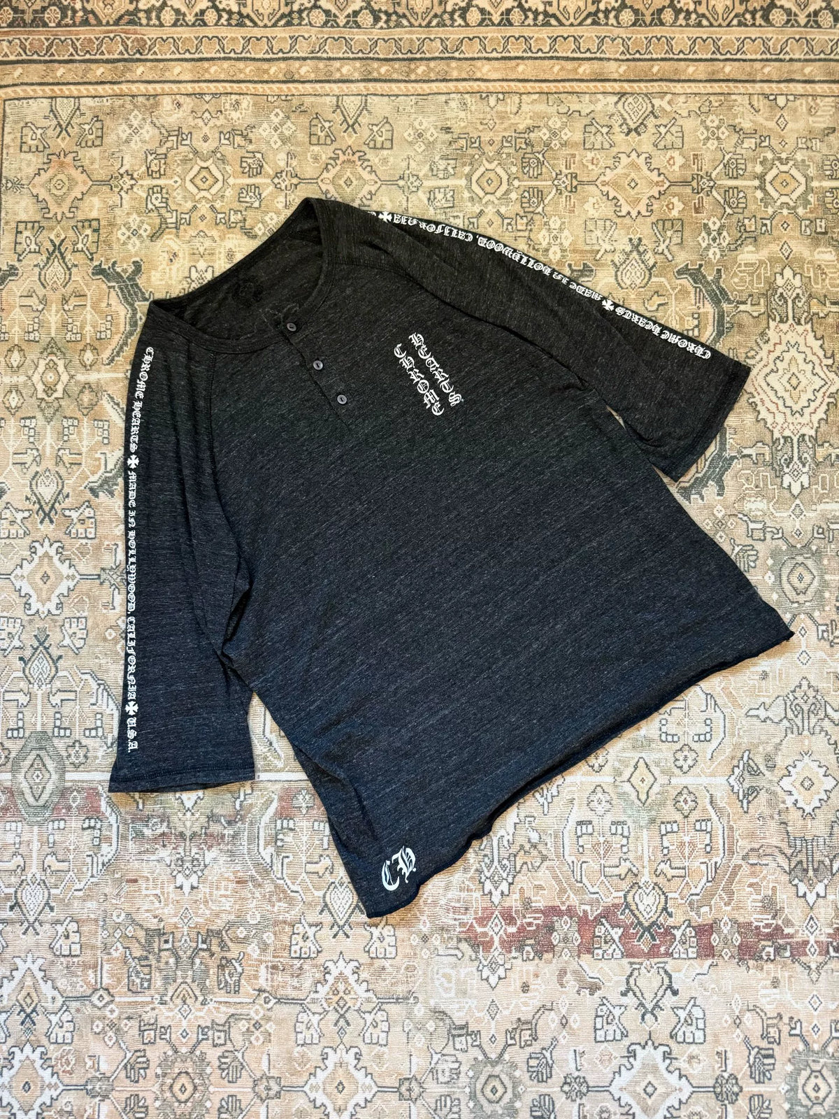 Chrome Hearts Vine Cross Henley Neck 3/4 Sleeve Tee
