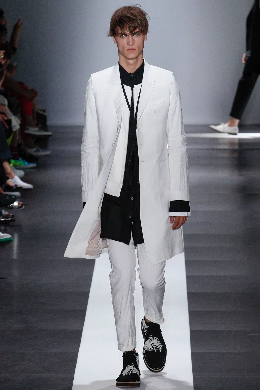 Ann Demeulemeester｜SS2015 Showpiece Knight Coat