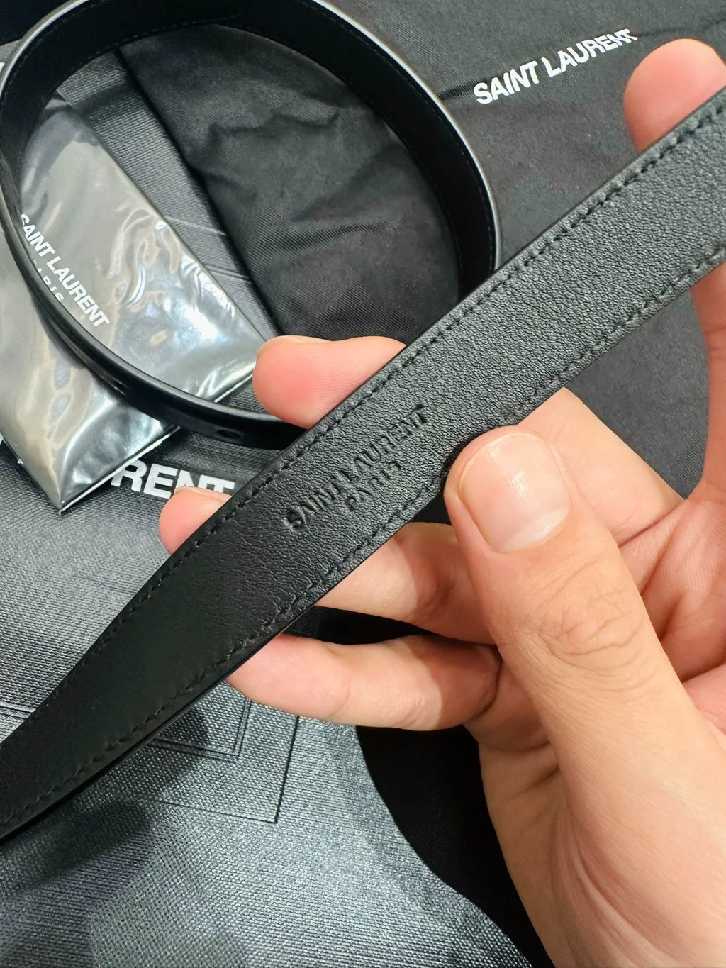 Saint Laurent Silver Oval-Buckle Leather Belt