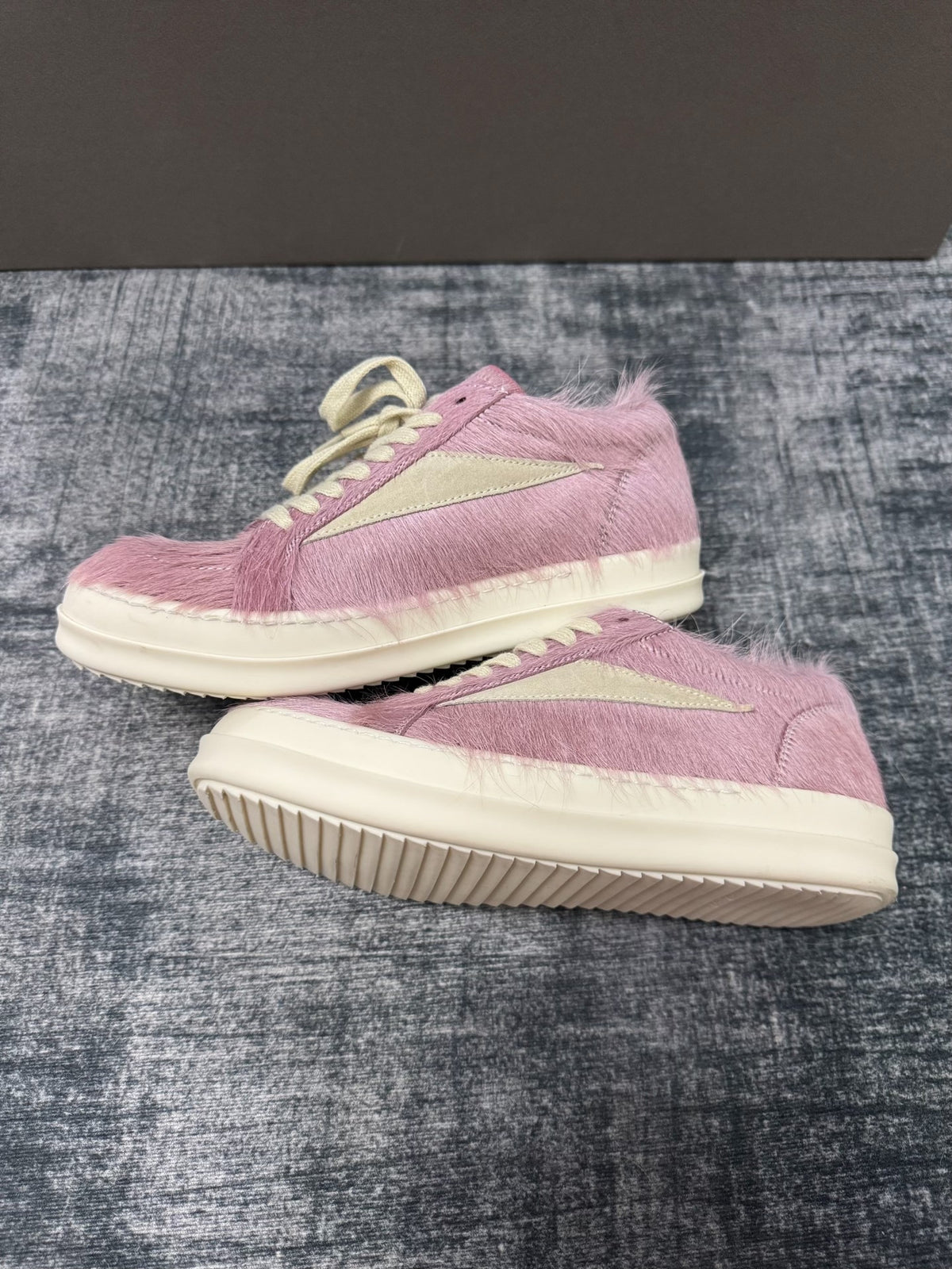 Rick Owens Pink fur sneakers
