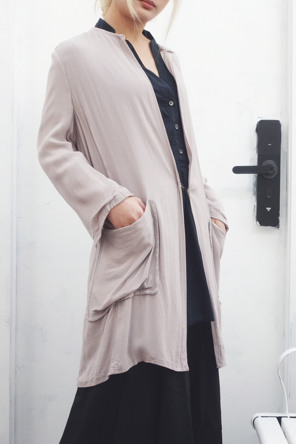Ann Demeulemeester｜Morandi Purple Trench Coat