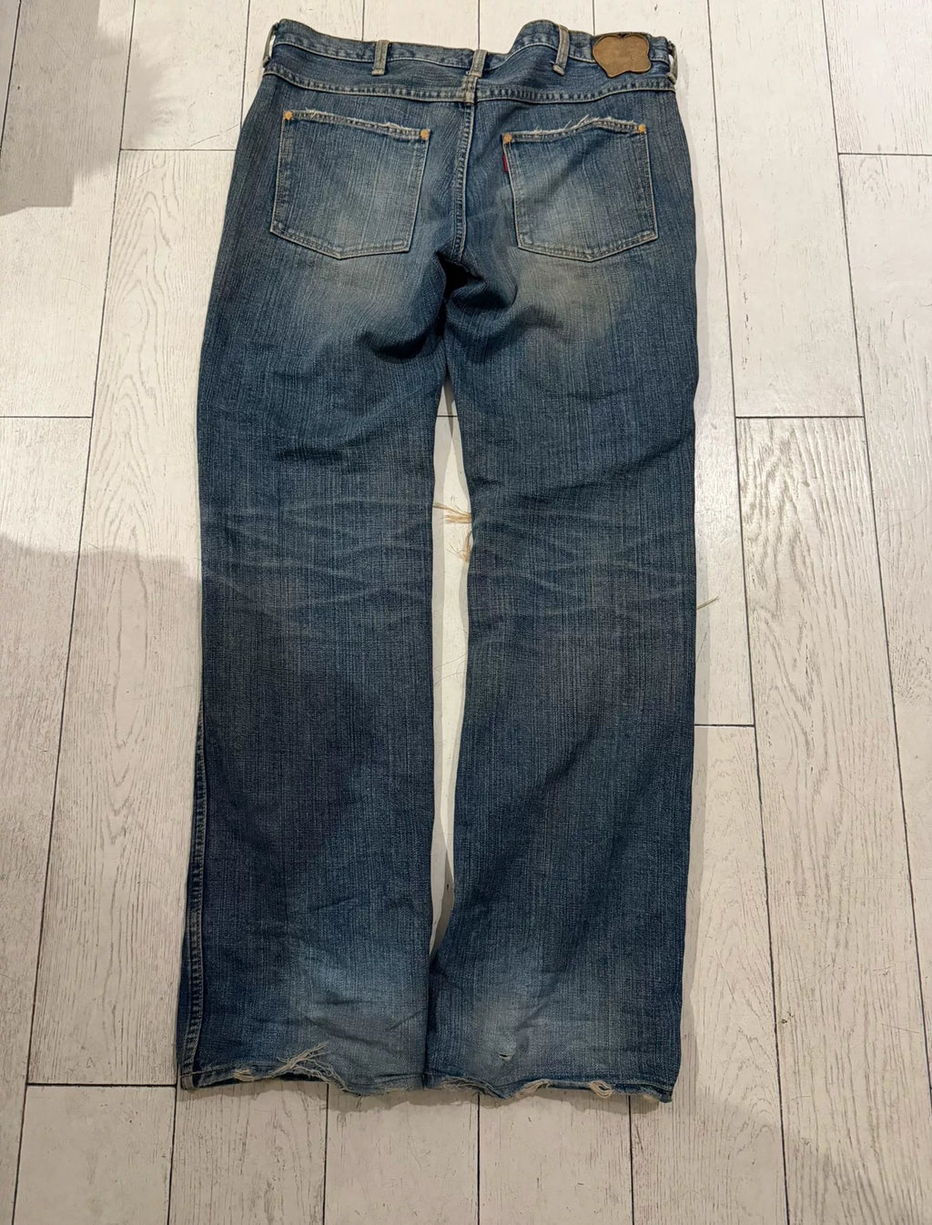 Number (n)ine AW03 Distressed Jeans
