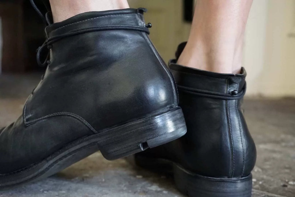 Layer-0 SS17 Black H7 GY Horsehide Ankle Boots