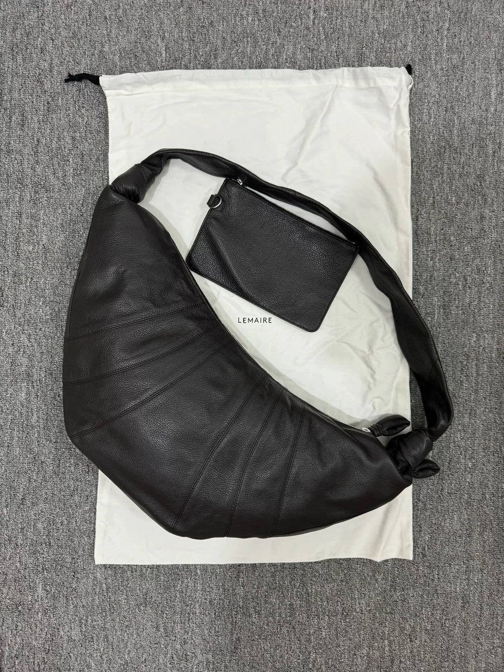 LEMAIRE Croissant Bag In Leather | Black