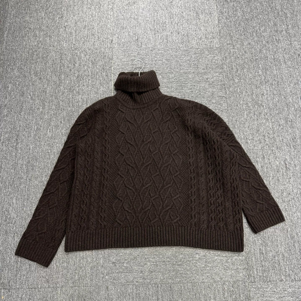 Loro Piana Cashmere Cable Knit Sweater