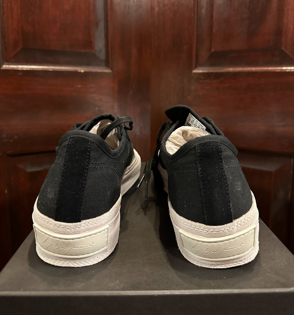 Yohji Yamamoto × Adidas Y3 Black Matchcourt Low Sneakers