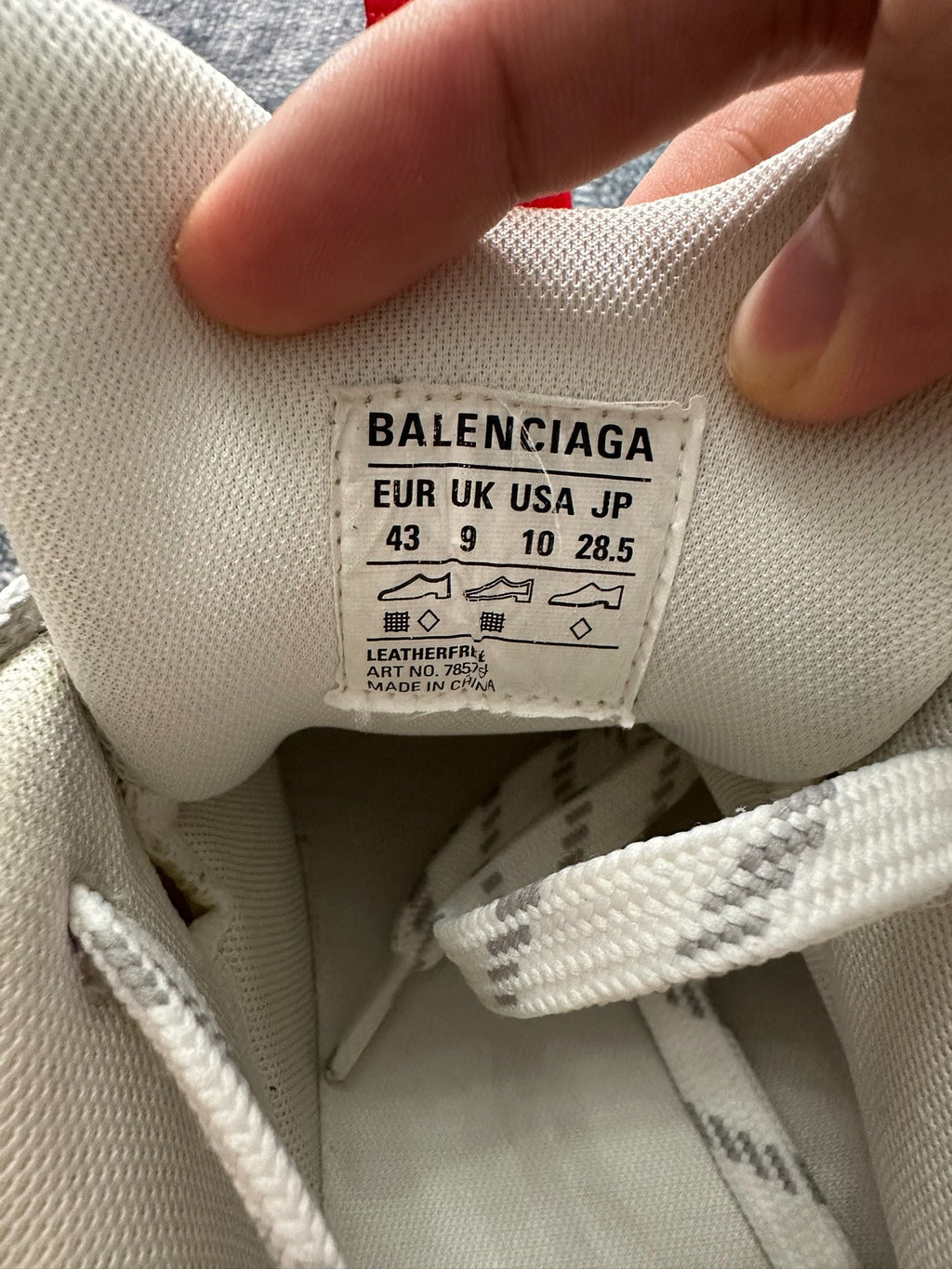 Balenciaga Cargo White/Red Low-Top Sneakers