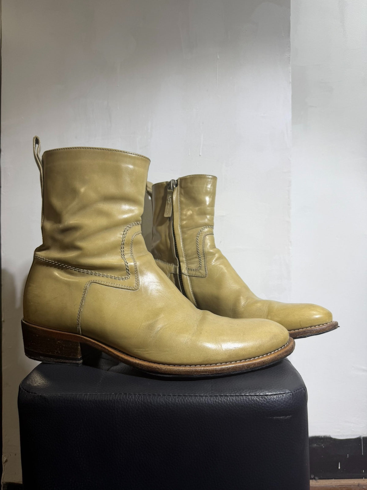 DIOR HOMME 06 CUBAN HEEL ZIP LEATHER BOOTS
