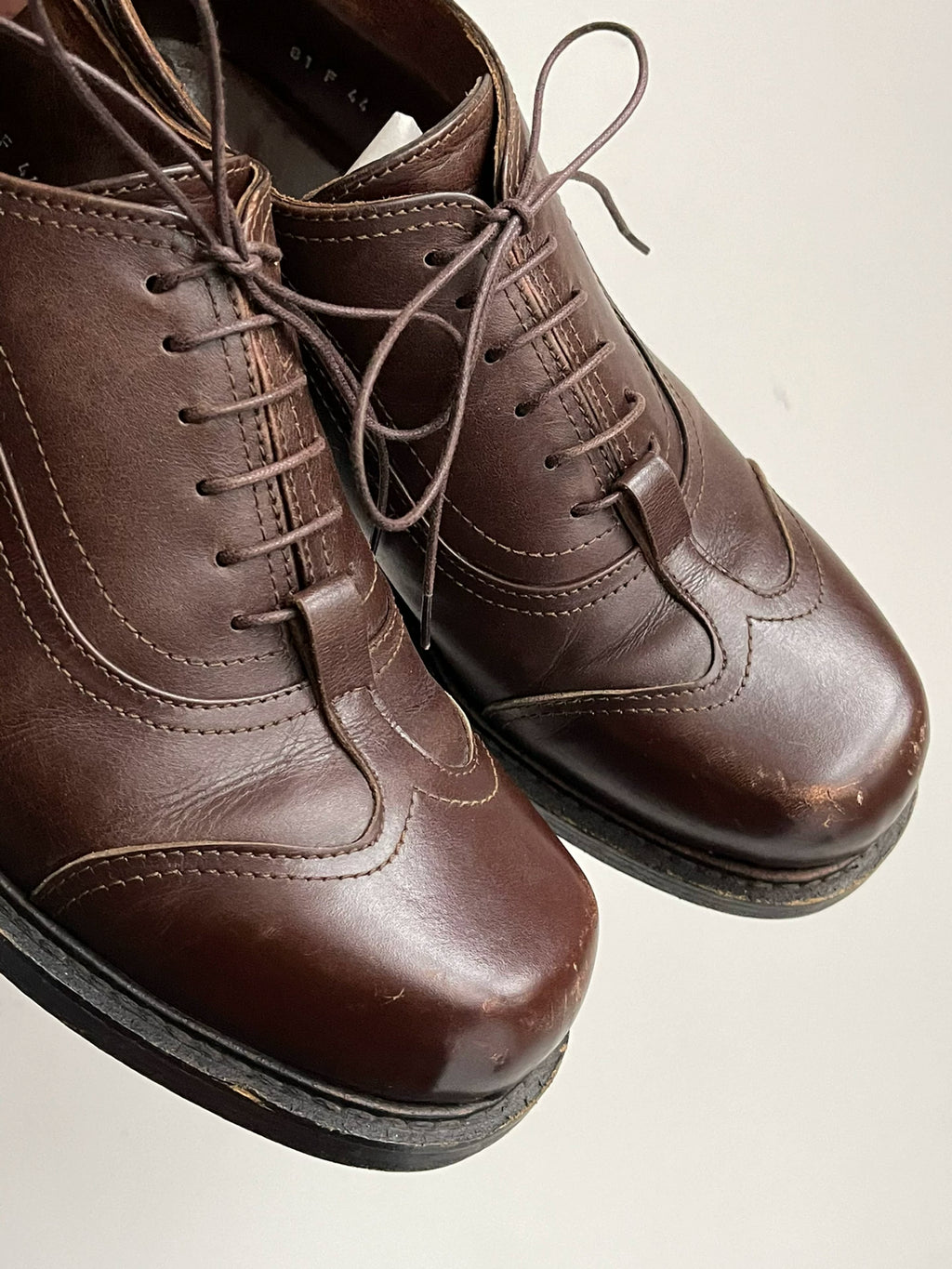 Dirk Bikkembergs Early Square-Headed Earl Derby