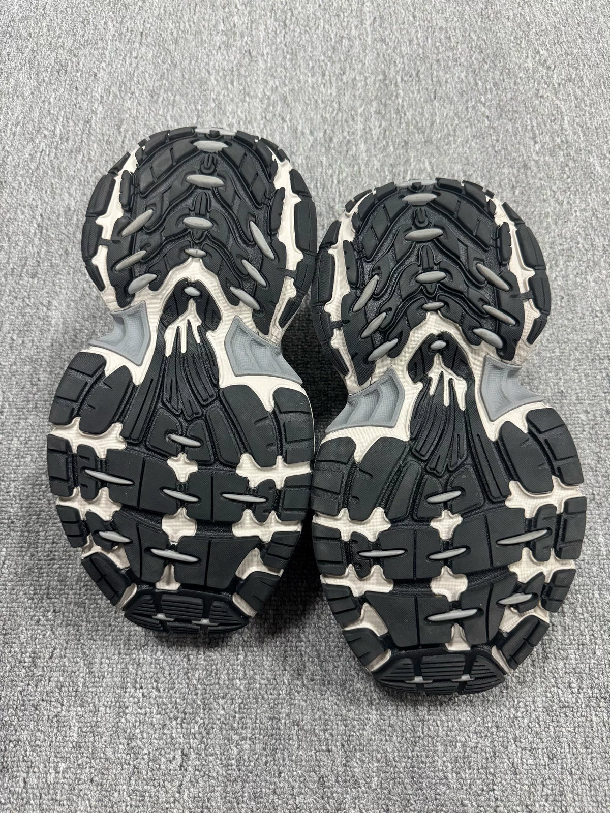 Balenciaga 6XL Grey Sneakers