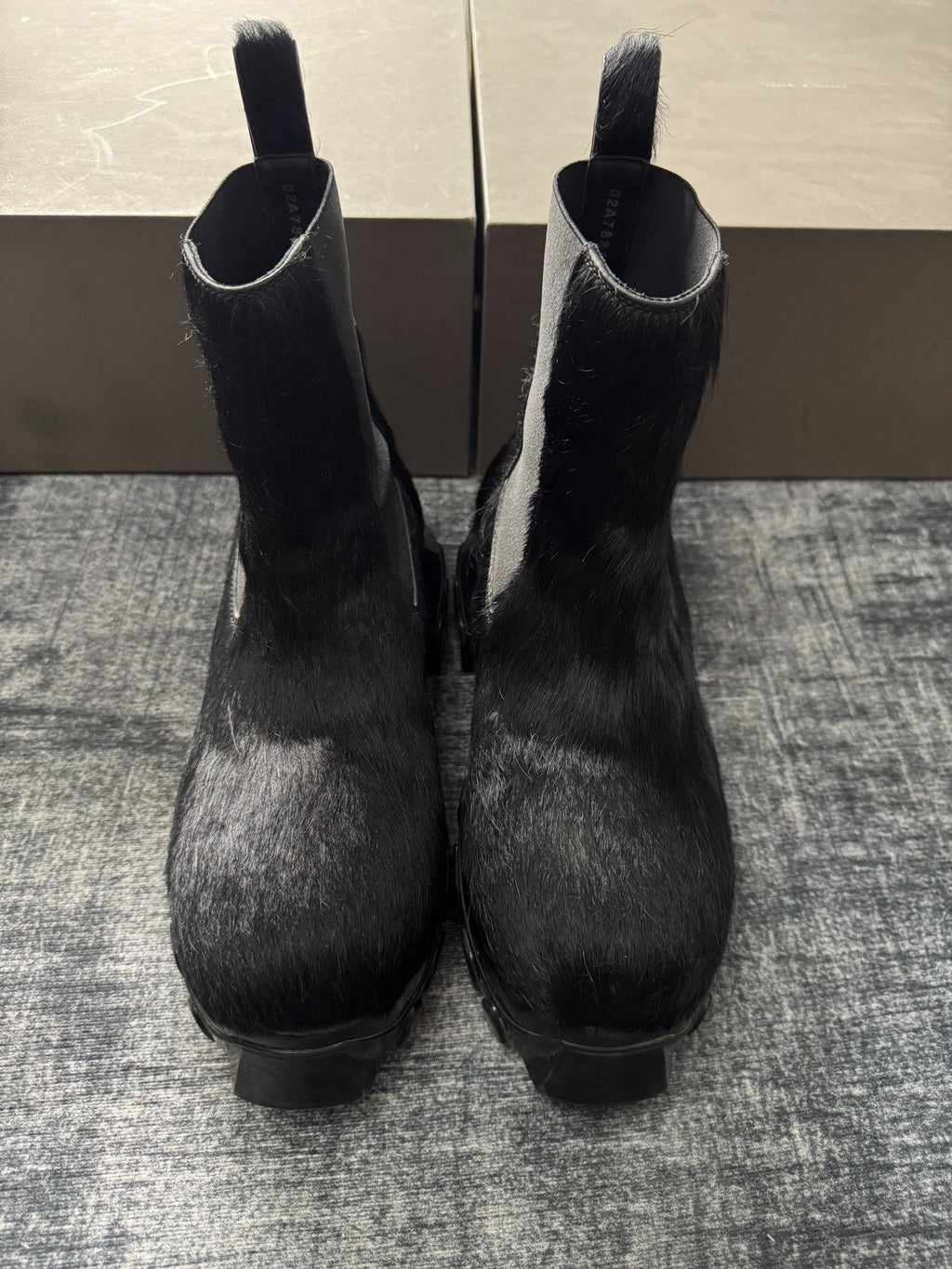 Rick Owens Shorts Bozo Chelsea Fur Boots