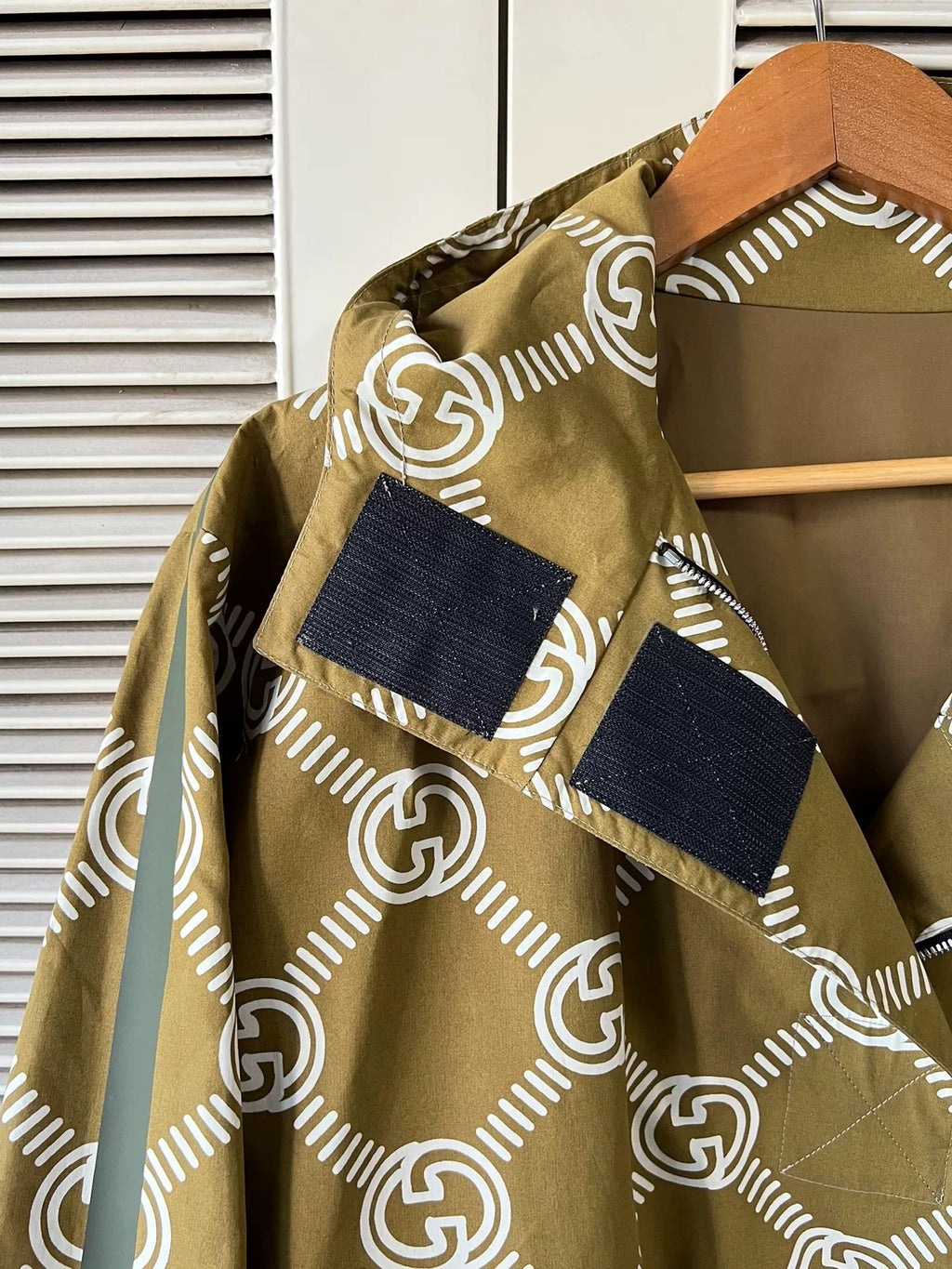 Gucci MUSIC IS MINE SERIS RECLINED Coat